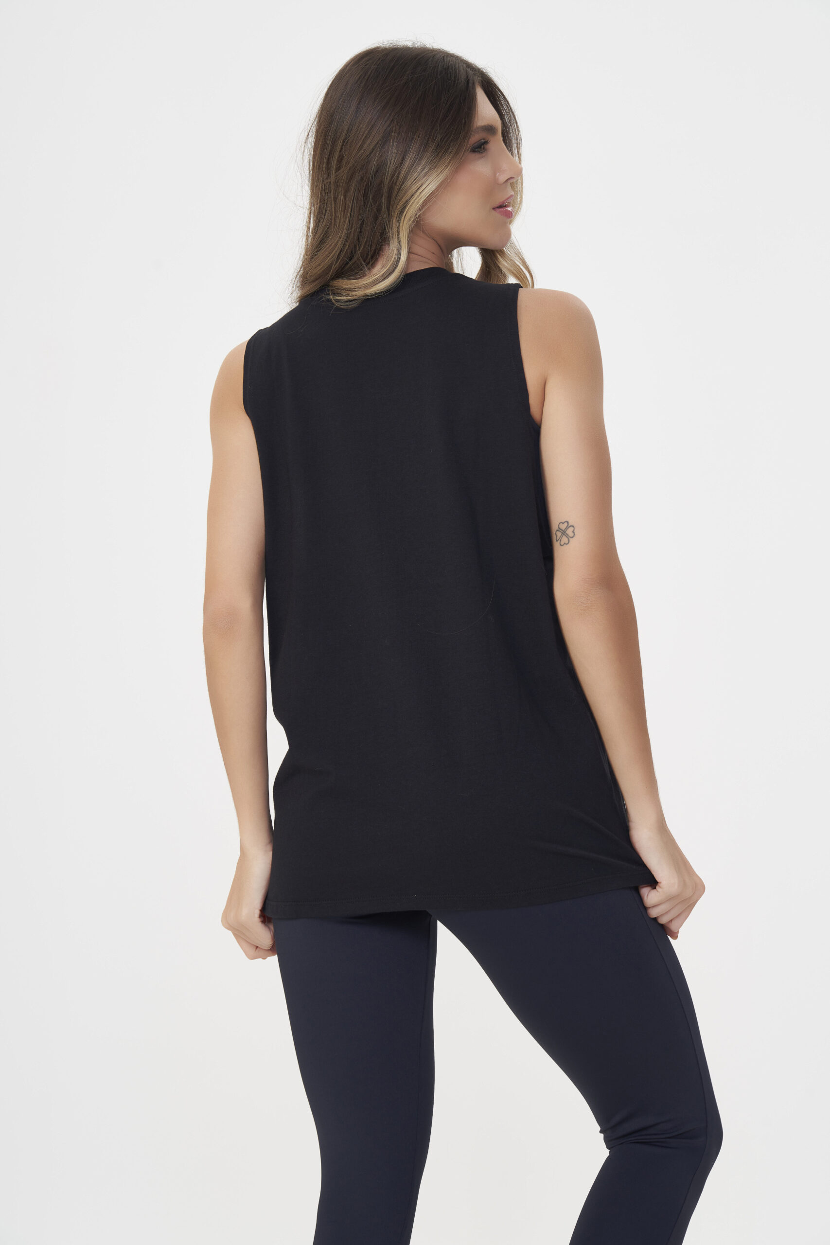 Regata Soft Basic - Preto - Imagem 2