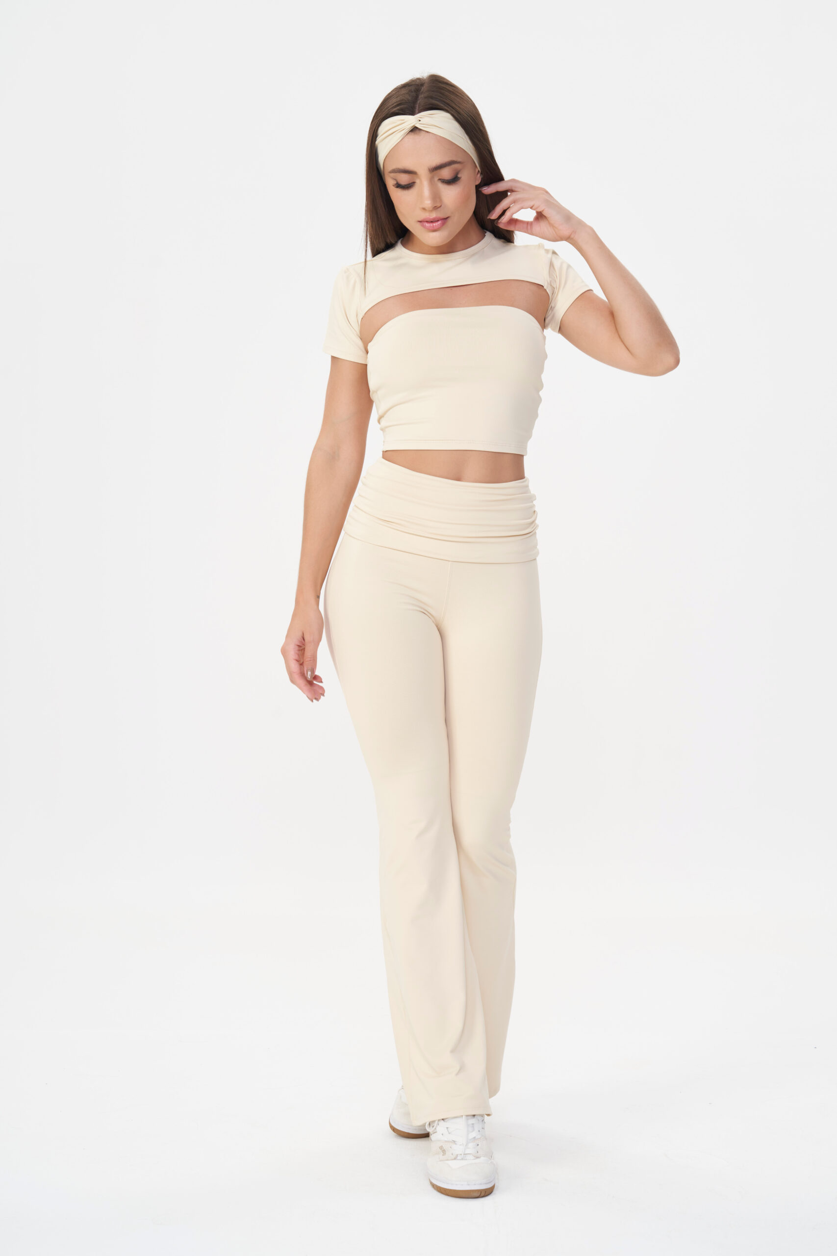 Micro Cropped Beyond – Manteiga